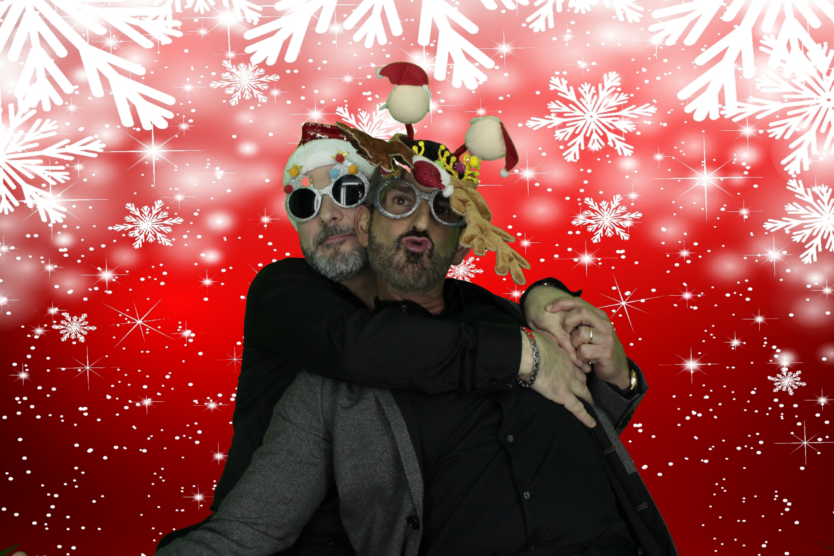 Silvermere Christmas Party | View more photos from the event at gallery.myphotoboothexperience.co.uk/u/MyPhotoBoothExperienceLtd/Silvermere-Christmas-Party-3